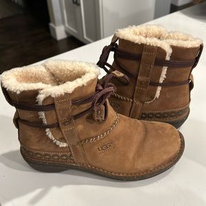 Women’s size 9 UGG boots.